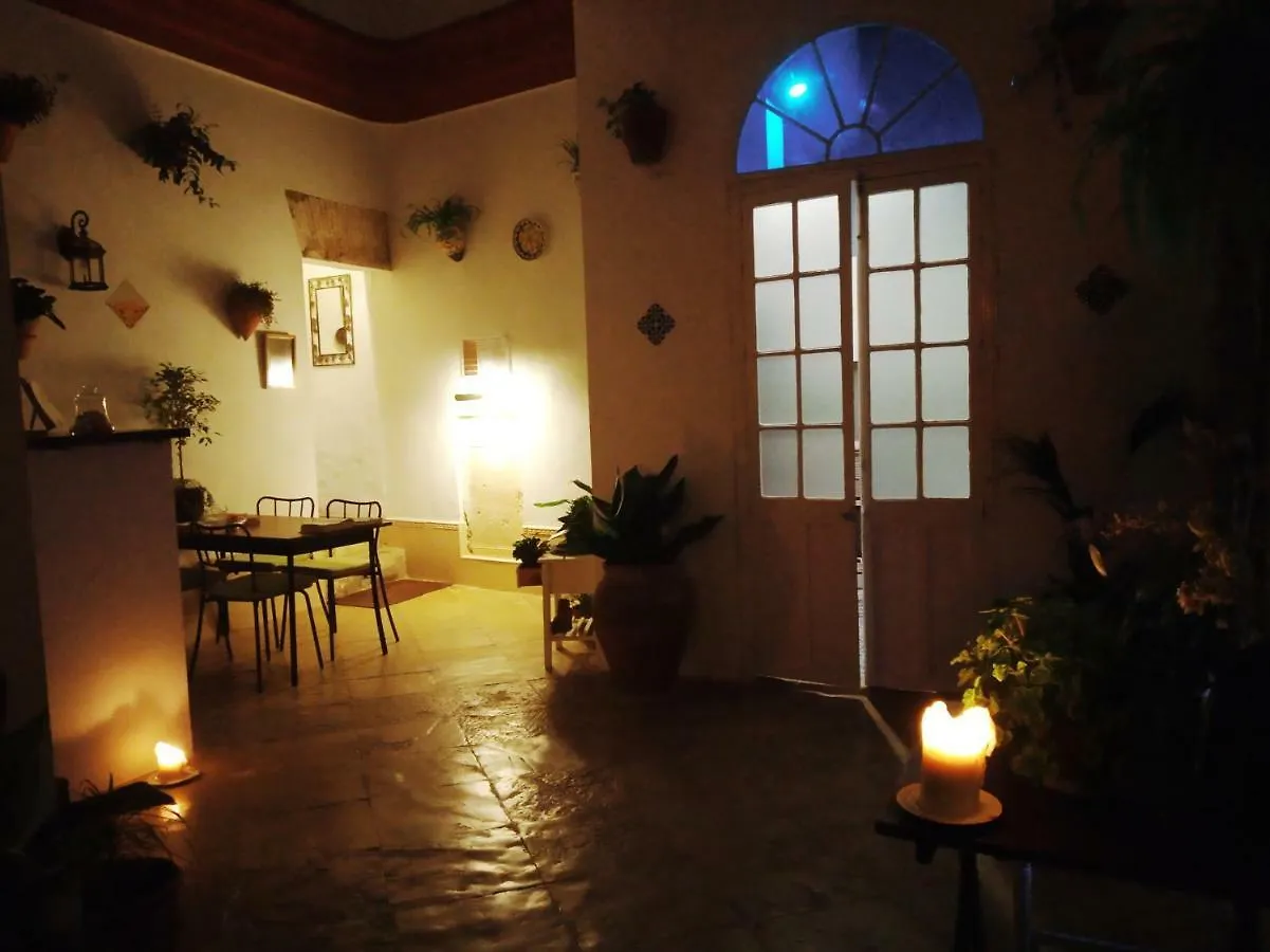 阿尔科斯-德拉弗龙特拉Casa Campana住宿加早餐旅馆 住宿加早餐酒店 阿尔科斯-德拉弗龙特拉